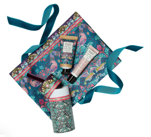 William Morris at Home Bird & Yare Use & Reuse Fabric Cracker Hand & Lip Gift Set