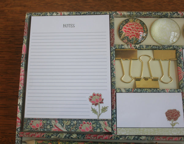 William Morris Cray Writing Gift Set: 12 Notecards, 2 Pens, Stationery Set