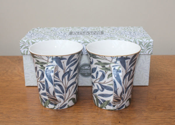 Set of 2 William Morris Willow Bough Fine China Mugs - slightly damaged box