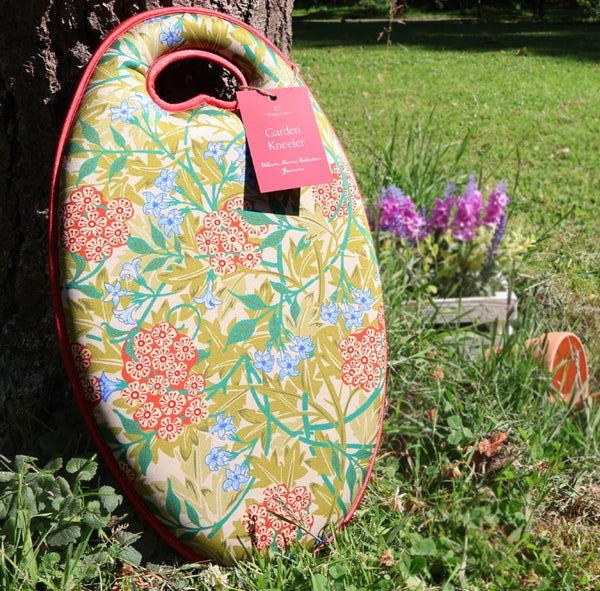 William Morris Jasmine Garden Kneeler