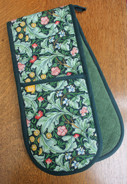 V & A Museum Leicester Double Oven Glove - Organic Cotton