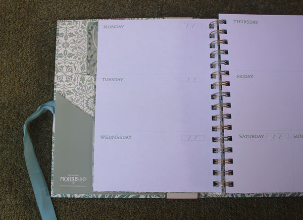 Morris & Co. Daily Organiser: Diary, To Do, Lined Pages