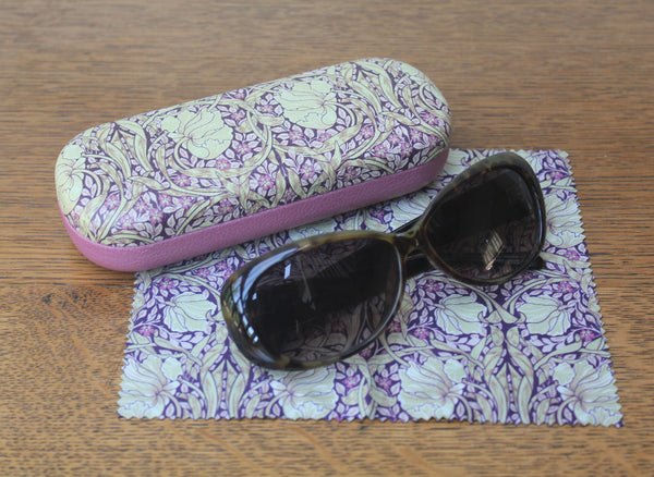 William Morris Pimpernel Glasses Case