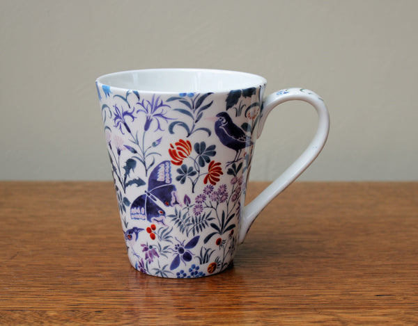 V & A Voysey Bee Garden Mug in Matching Gift Box