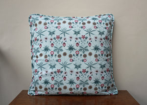 William Morris Daisy Piped Edge Cushion