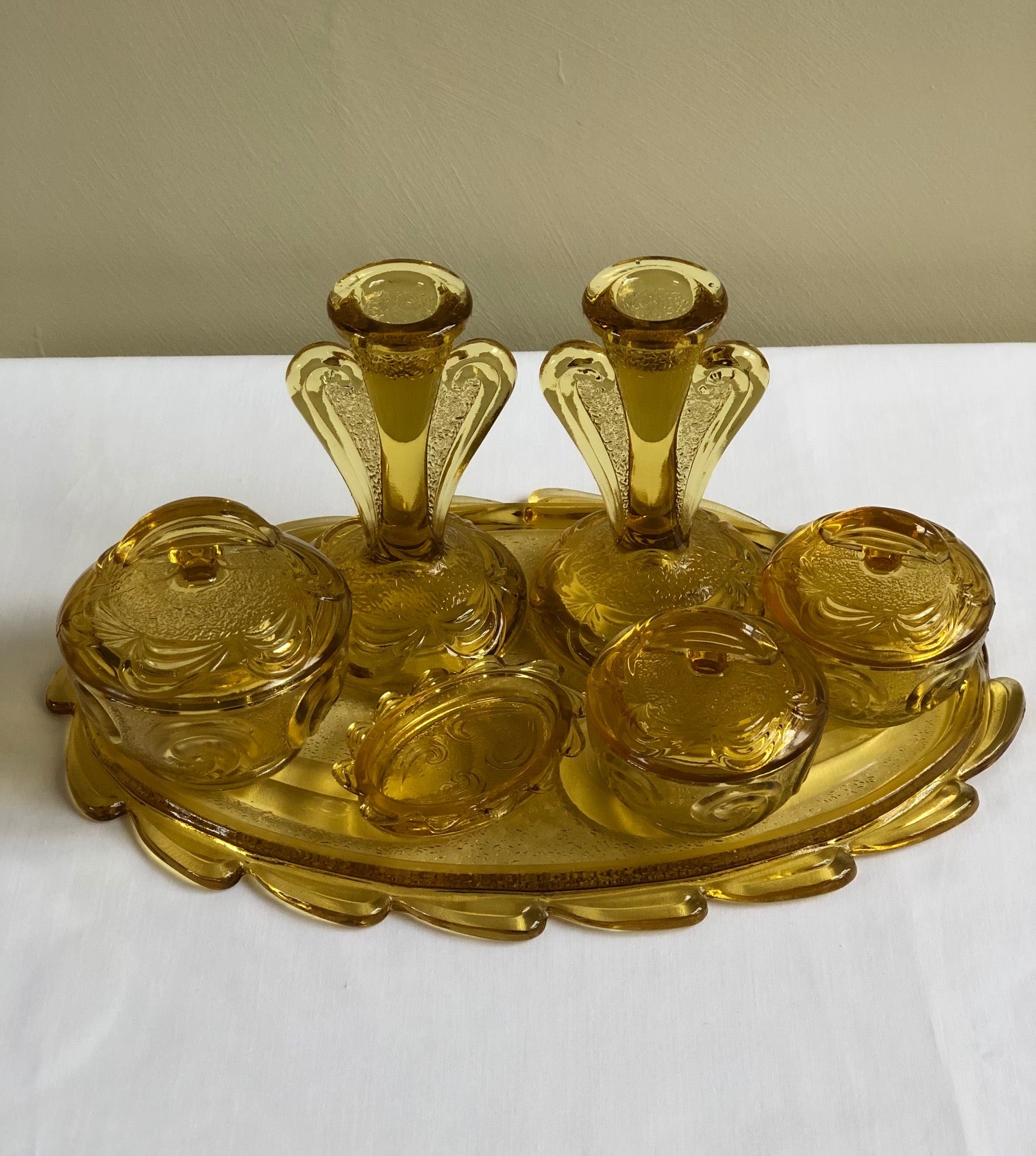 Vintage Art Deco Pressed Amber Glass Dressing Table Set: 7 Pieces