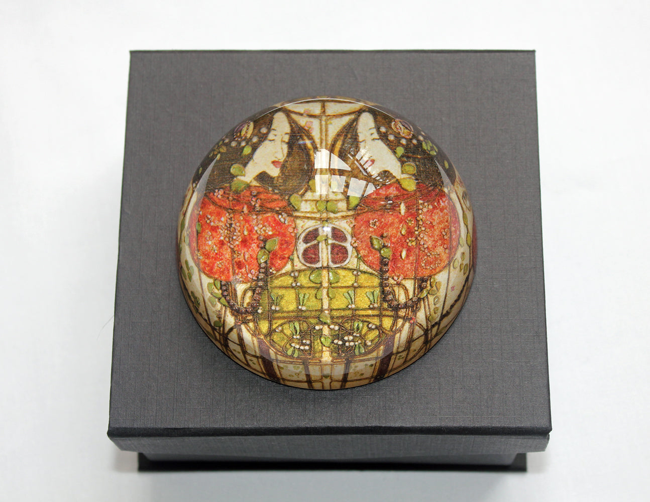 Mackintosh Wassail Glass Paperweight in Gift Box